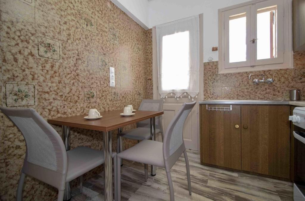 Manousi 1- Ground Floor Lägenhet Mystras Exteriör bild